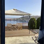Marina Castellana Nyaraló *