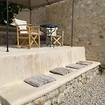 Marina Castellana Nyaraló *
