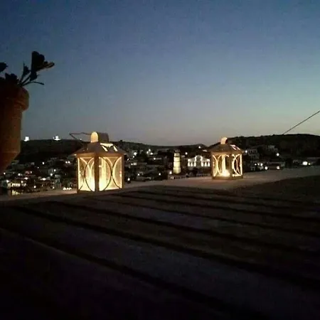 Marina Castellana * Chalki Town