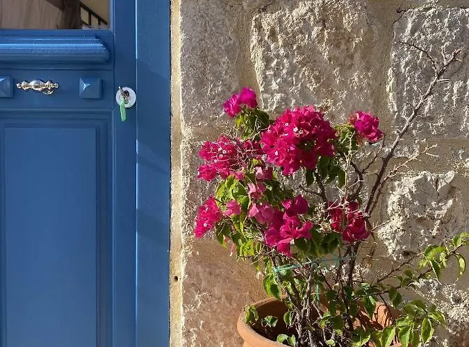 Marina Castellana * Chalki Town