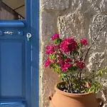 Marina Castellana * Chalki Town