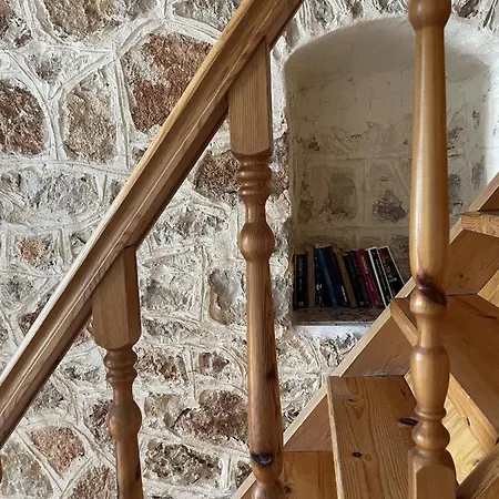 Marina Castellana Vakantiehuis Chalki Town