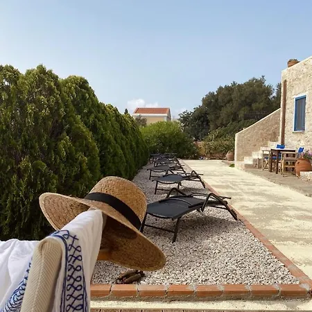 Marina Castellana Chalki Town