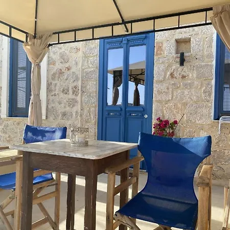 Marina Castellana Ferienhaus Chalki Town