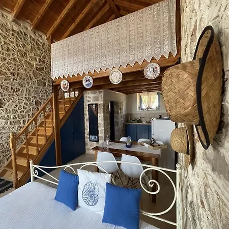 Marina Castellana Chalki Town