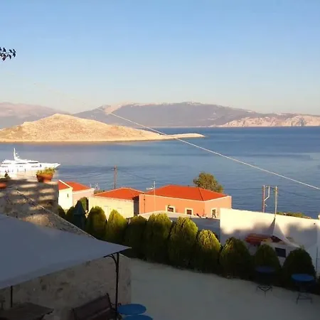 Tatil Evi Marina Castellana Chalki Town