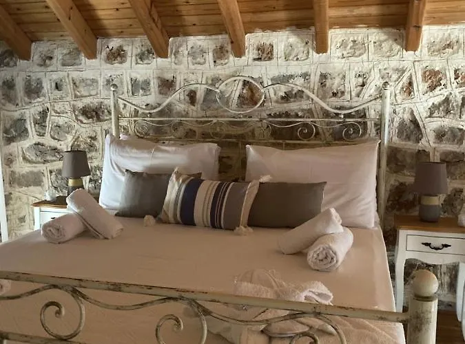 Dom wakacyjny Marina Castellana Chalki Town