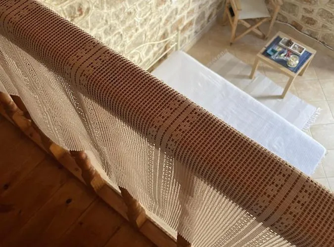 Marina Castellana Chalki Town